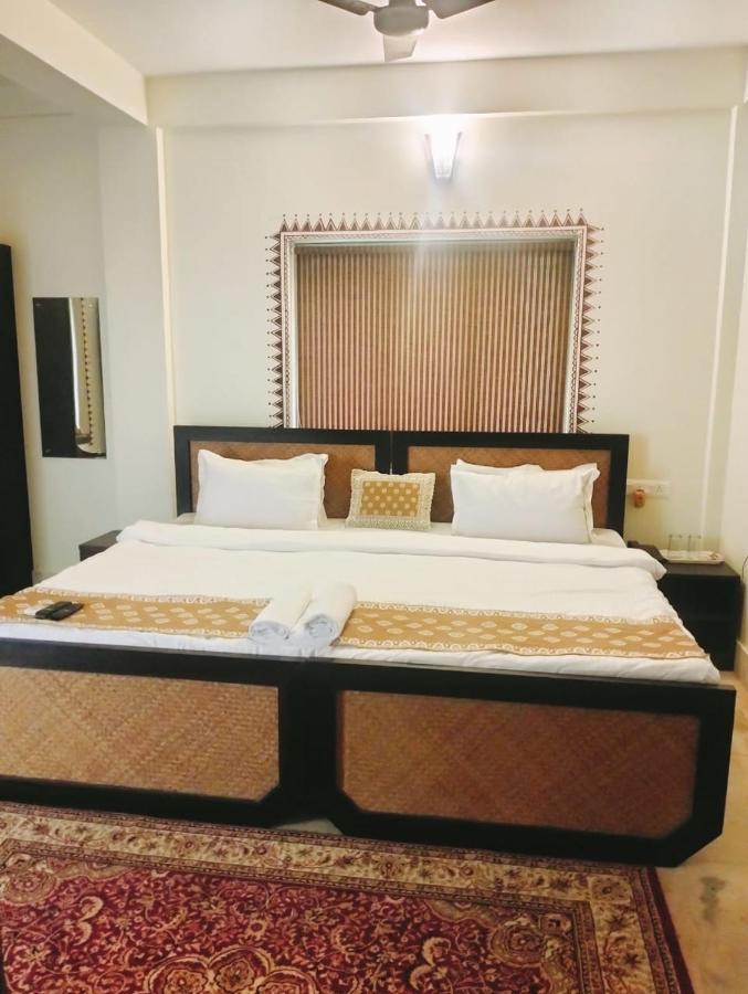 Hotel Kolam Shānti Niketan 외부 사진