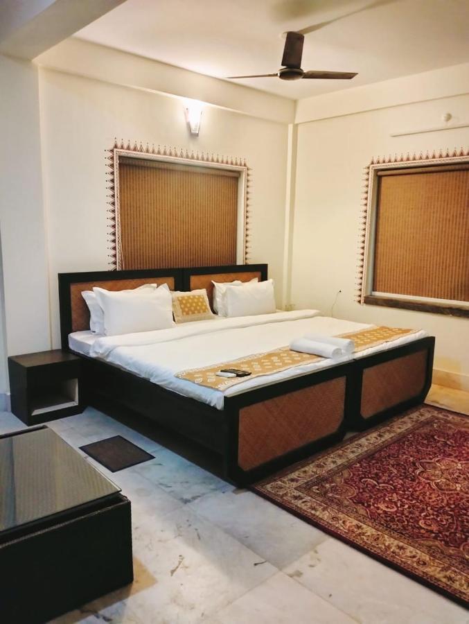 Hotel Kolam Shānti Niketan 외부 사진