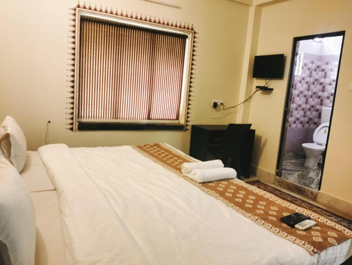 Hotel Kolam Shānti Niketan 외부 사진